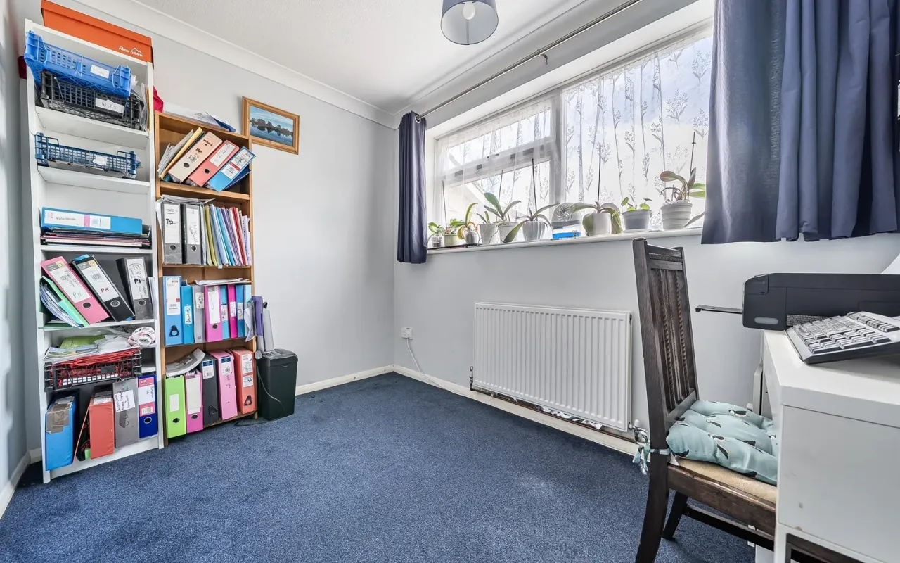 Belvoir Walk, Bedford, photo 7