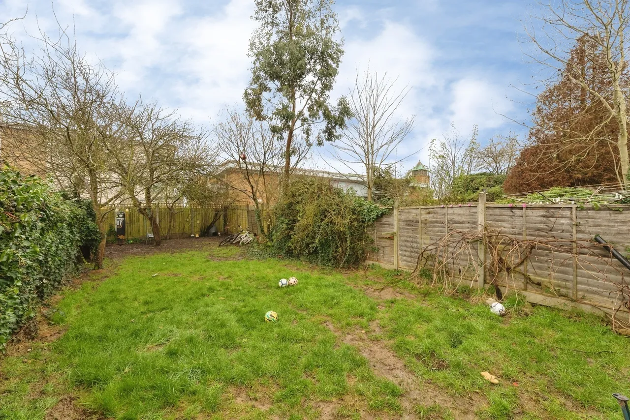 Trelawney Road, Ilford, IG6, photo 13