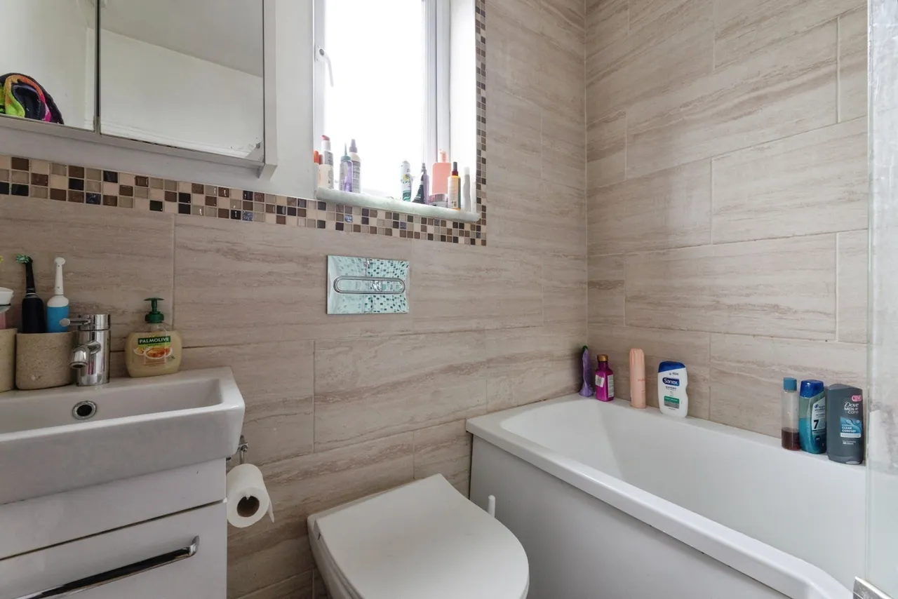 Trelawney Road, Ilford, IG6, photo 12