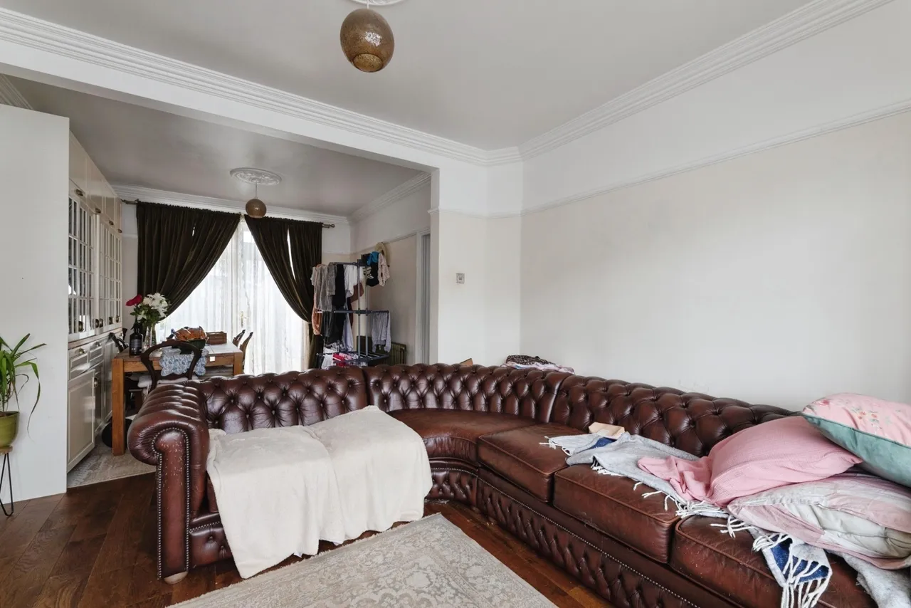 Trelawney Road, Ilford, IG6, photo 4