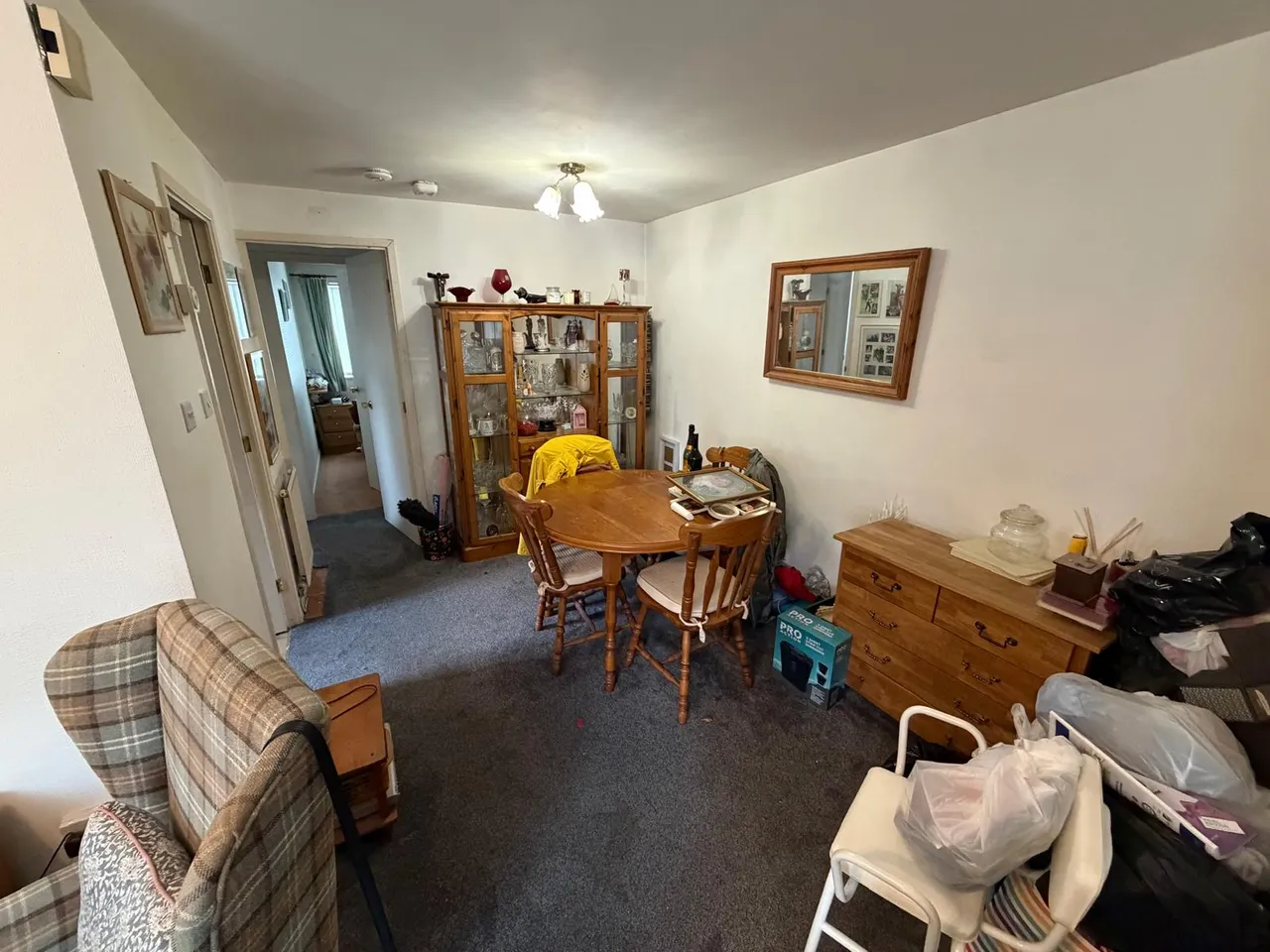 City Avenue, Denton, M34, photo 5