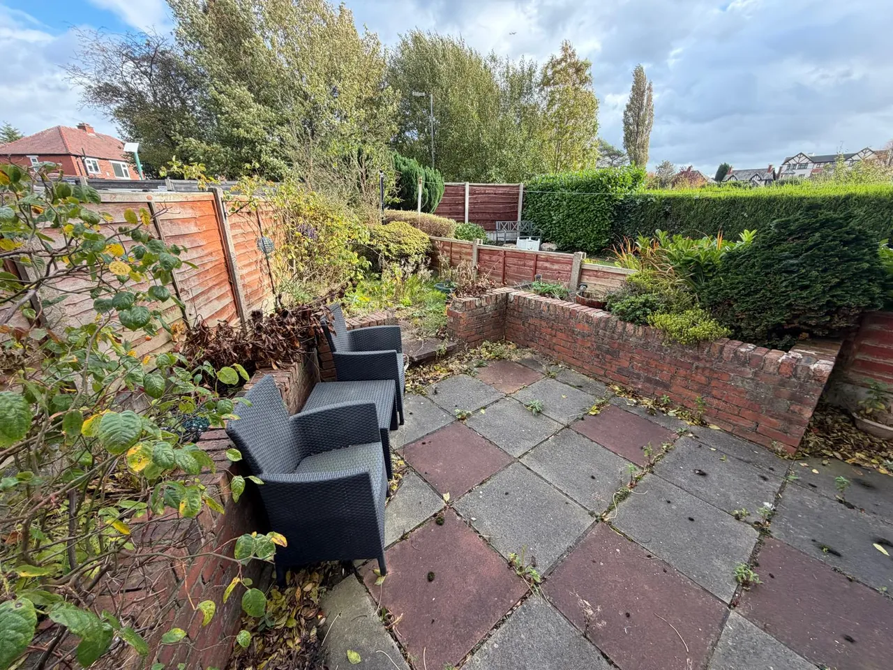City Avenue, Denton, M34, photo 2