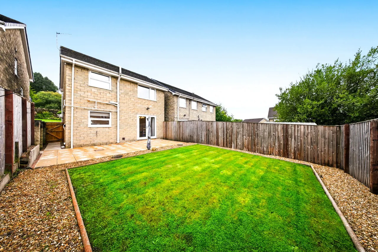 Quakers View, Brierfield, BB9, photo 12