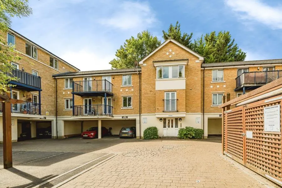 West End Road, High Wycombe, HP11, photo 19