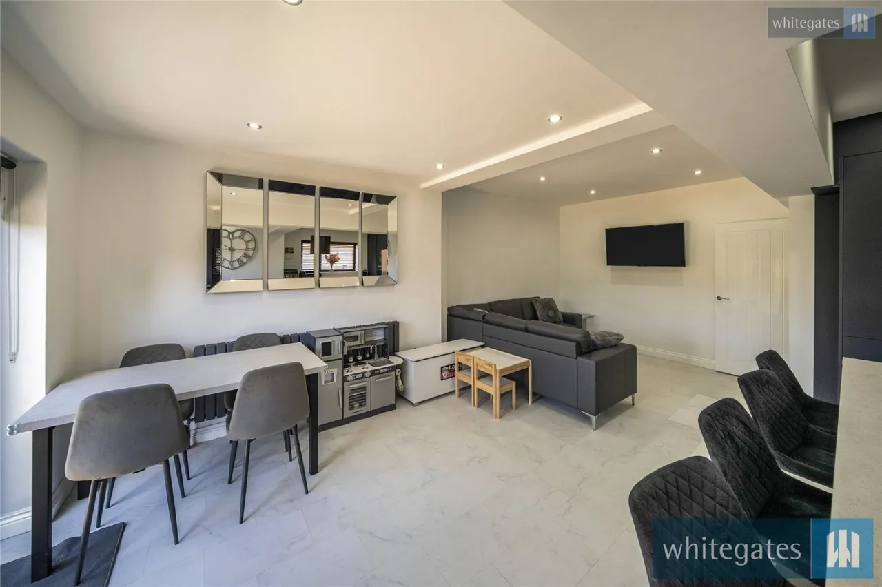 Bailey Drive, Orrell Park, L20, photo 11