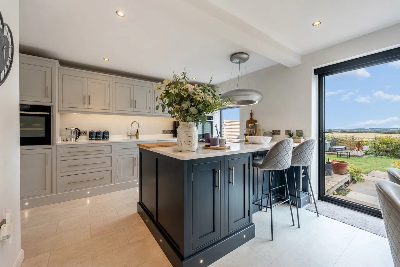 Newton Drive, Cherry Willingham, Lincoln, LN3 4GP, photo 4