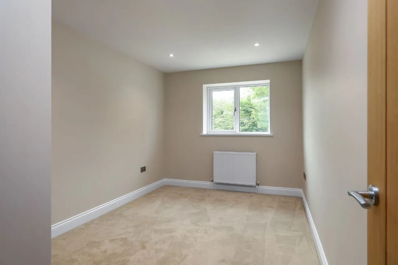 Tozer Way, Whaddon, Salisbury, Wiltshire, SP5 3FT, photo 8