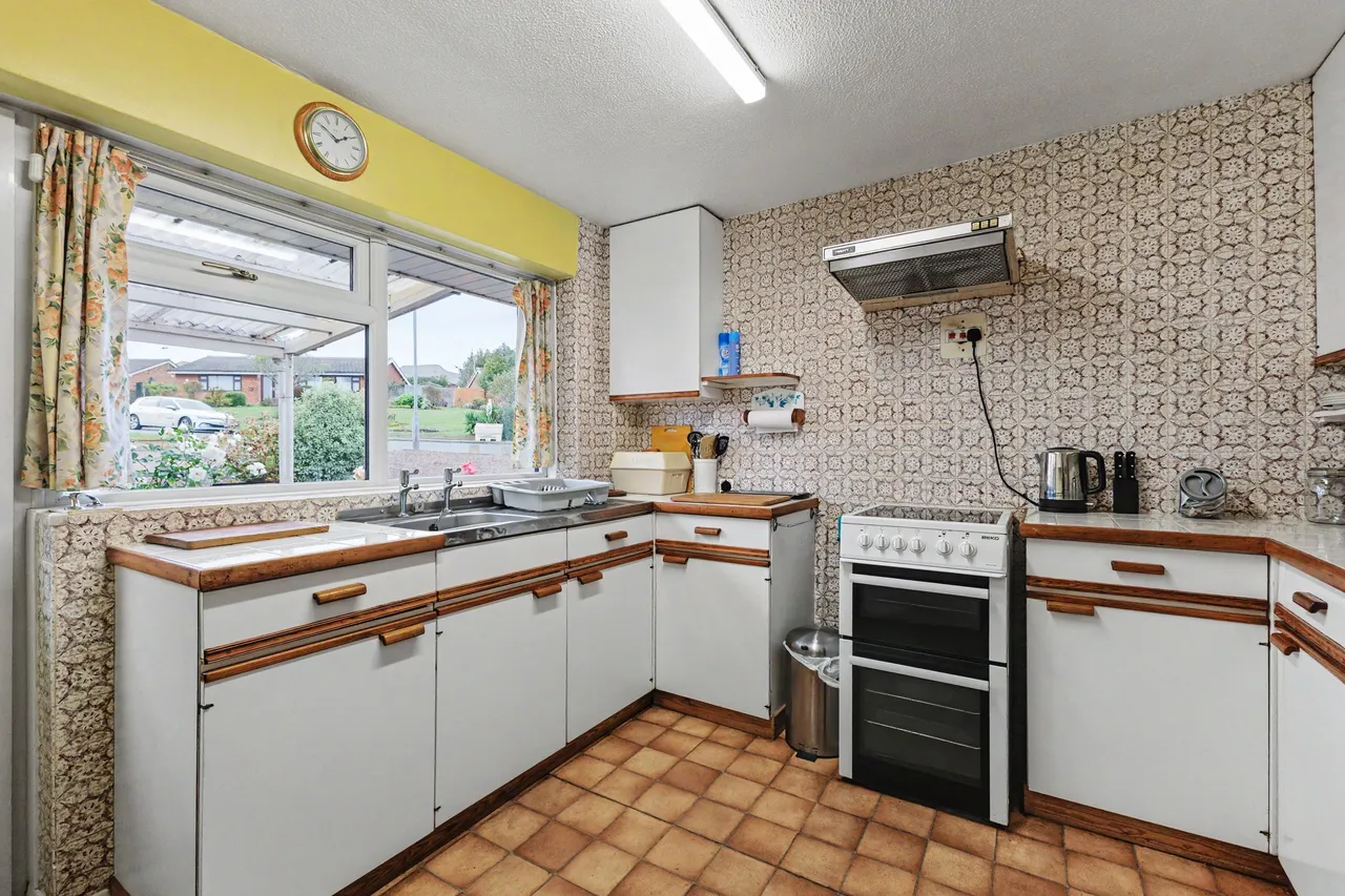 Holloway Drive, Pershore, WR10, photo 3