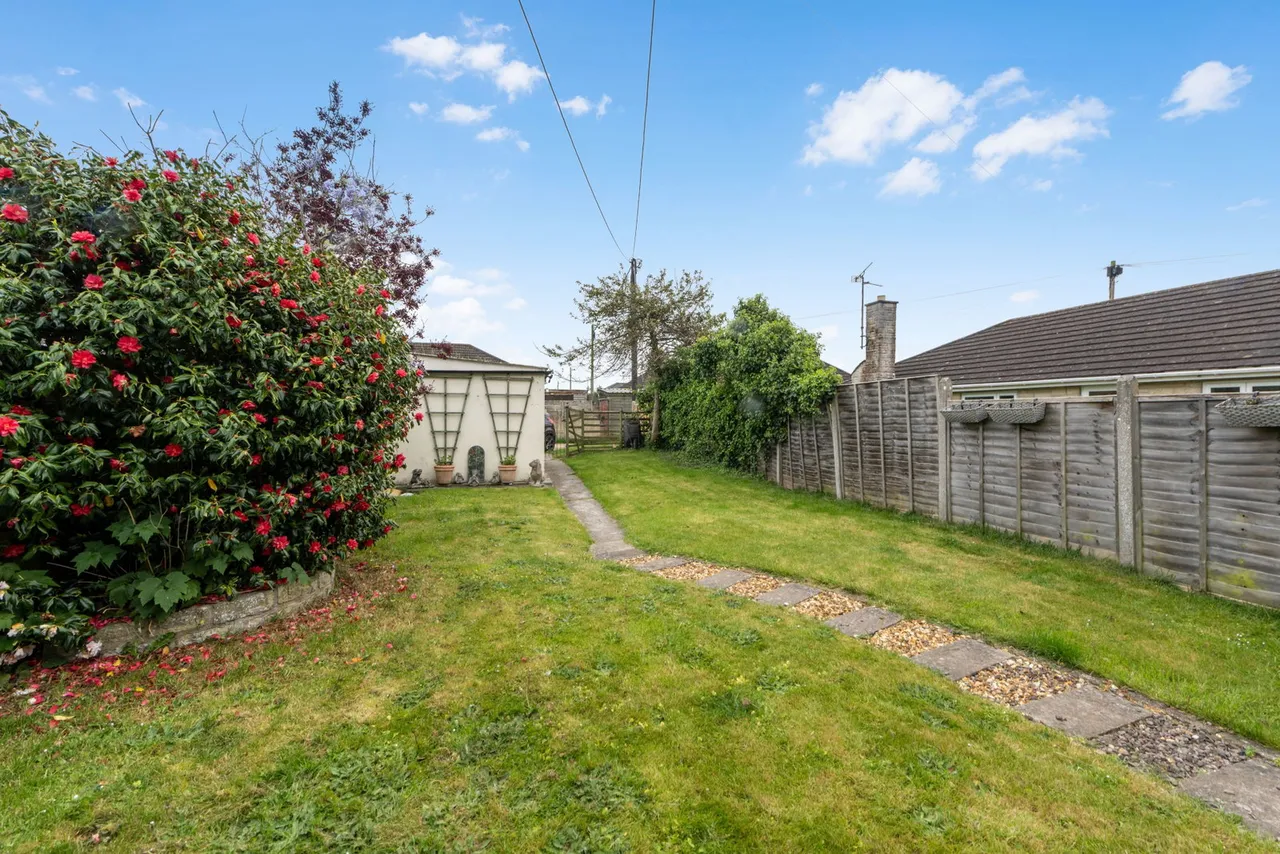 West Coker Road, Yeovil, BA20, photo 4