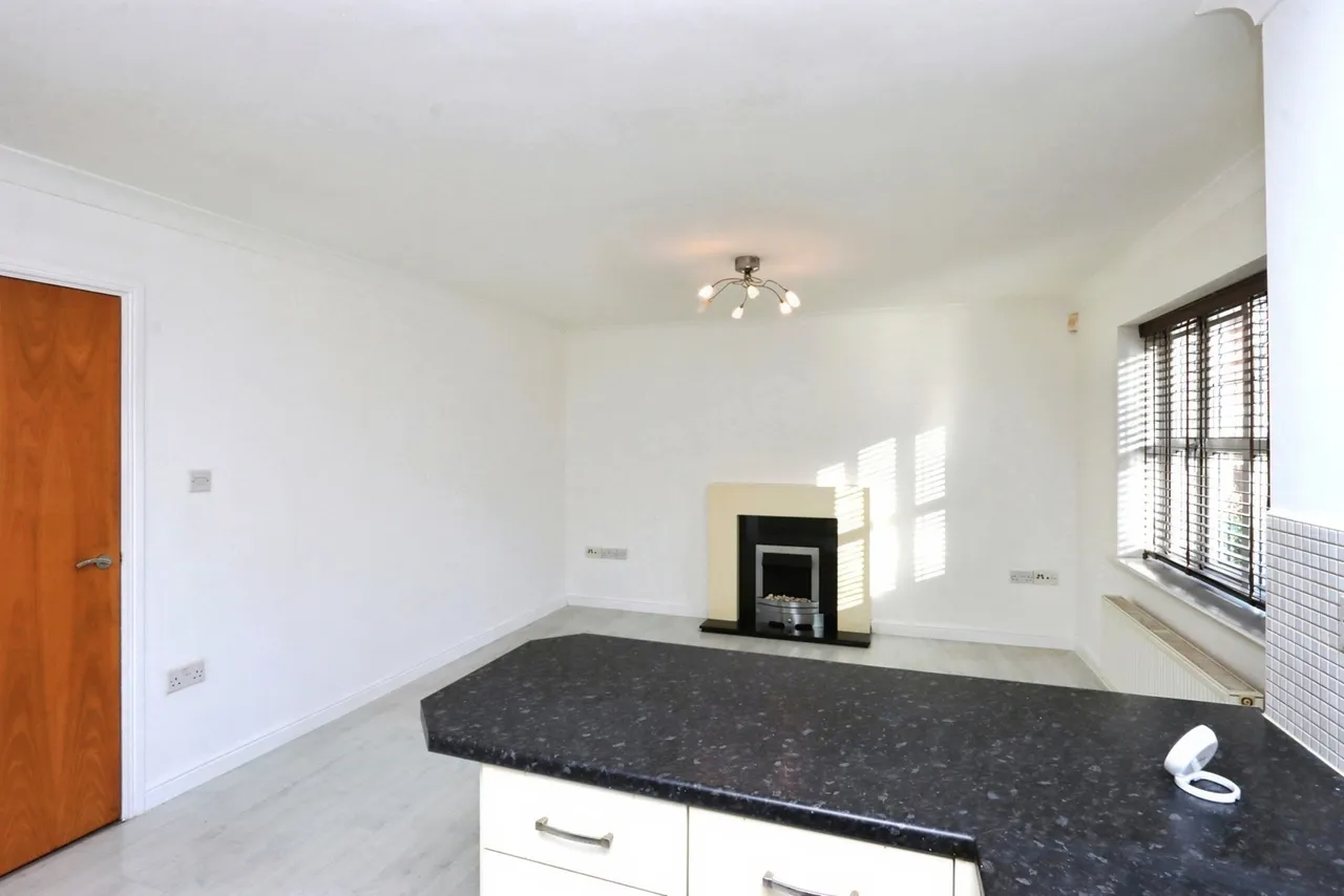 Pickard Drive, Sheffield, South Yorkshire, S13, photo 11