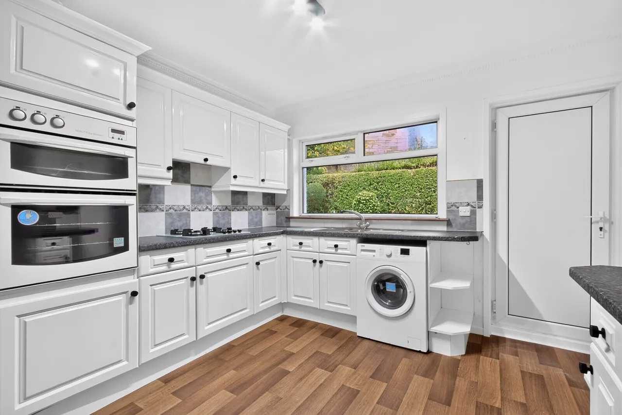 Mains Avenue, Giffnock, G46, photo 11