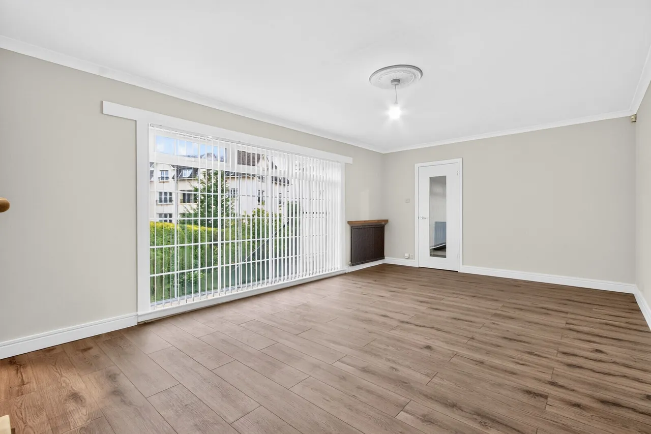 Mains Avenue, Giffnock, G46, photo 7