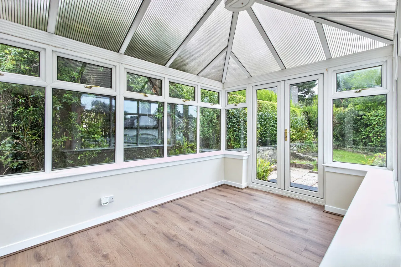 Mains Avenue, Giffnock, G46, photo 13