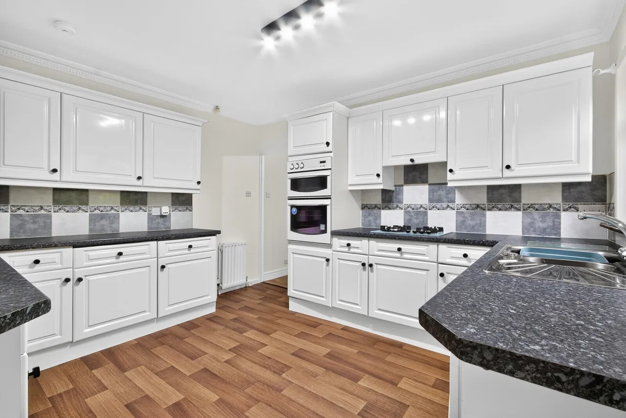 Mains Avenue, Giffnock, G46, photo 12