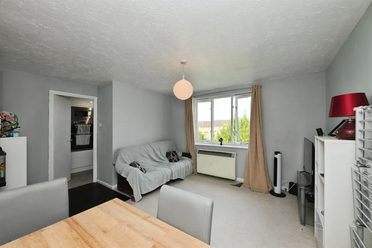 Dads Wood, Harlow, photo 7