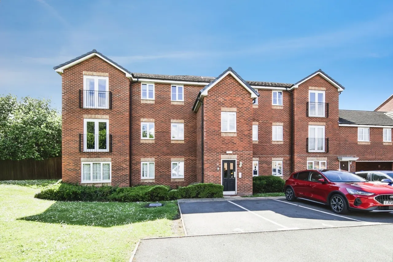 Rider Close, Nuneaton, Warwickshire, CV10, photo 14
