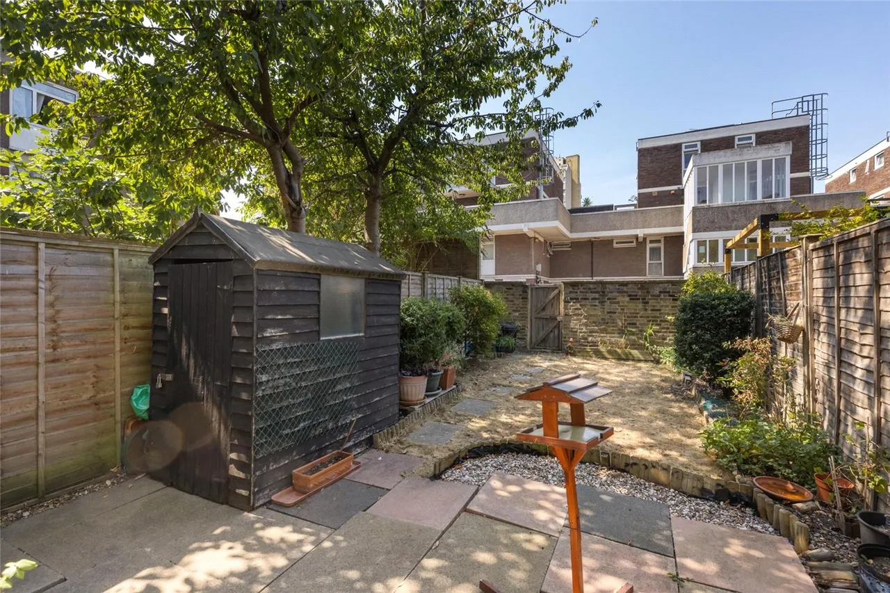 South Lambeth Road, London, SW8, photo 8