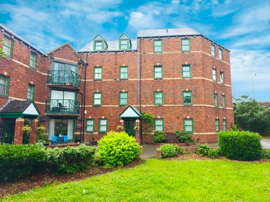 3 bed flat for sale — Nelson Bridge Court, Carlisle CA2 5DT
