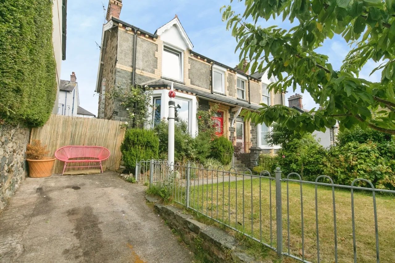 Fron Crescent, Llanfairfechan, LL33, photo 19