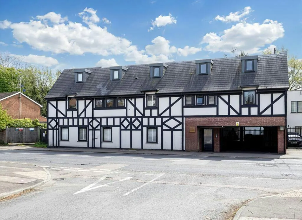 2 bed flat for sale — Uxbridge Road, Mill End, WD3