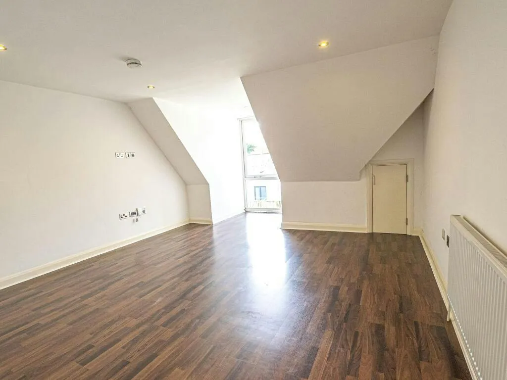 Uxbridge Road, Mill End, WD3, photo 4