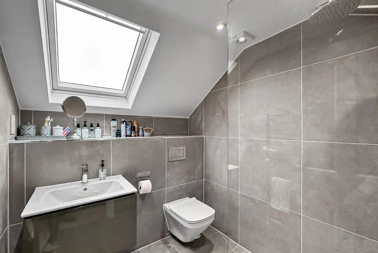 Elm Road, Hale, Altrincham WA15 9QP, photo 28