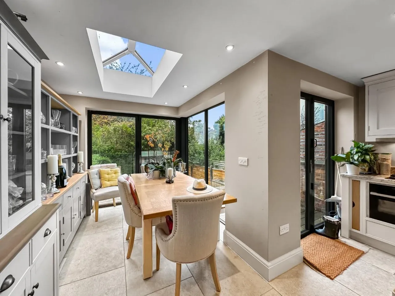 Elm Road, Hale, Altrincham WA15 9QP, photo 4