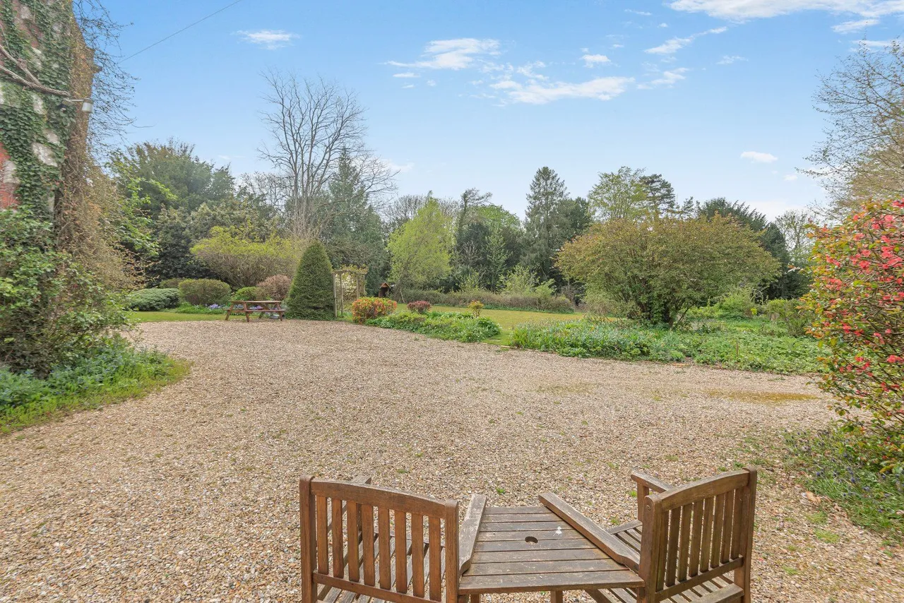 Petersfinger Road, Petersfinger, Salisbury, Wiltshire, SP5 3BZ, photo 12