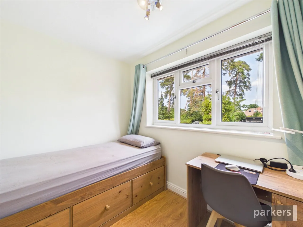 Antrim Road, Woodley, RG5, photo 12