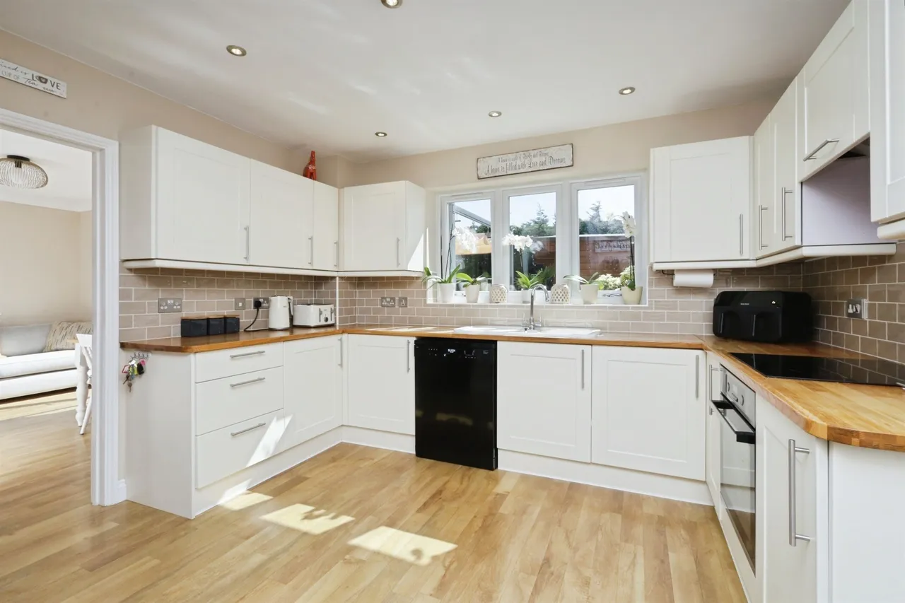 The Acorns, Hailsham, BN27, photo 4