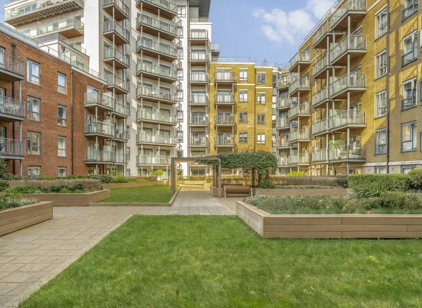 Caversham Road, Colindale, NW9, photo 8