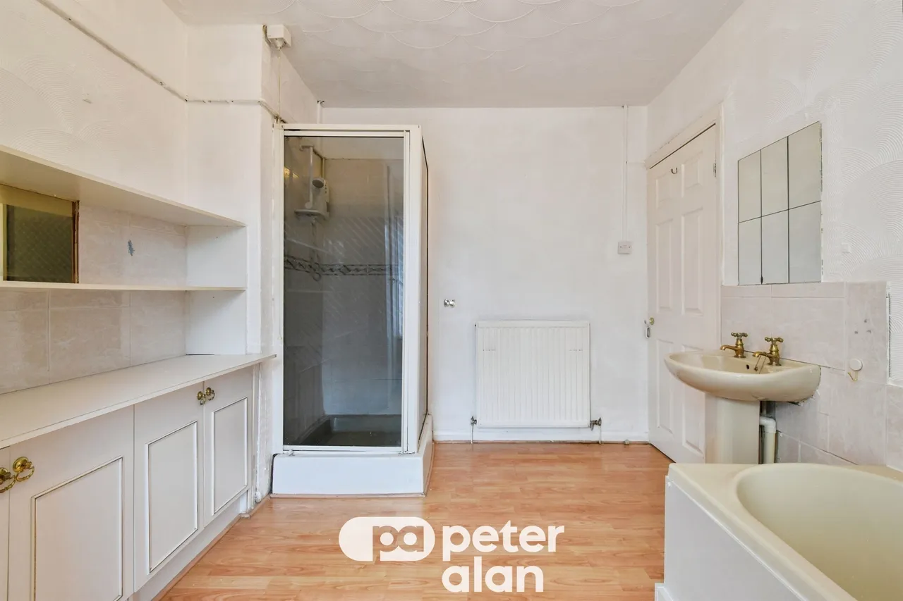 Fifth Avenue, Merthyr Tydfil, CF47, photo 20