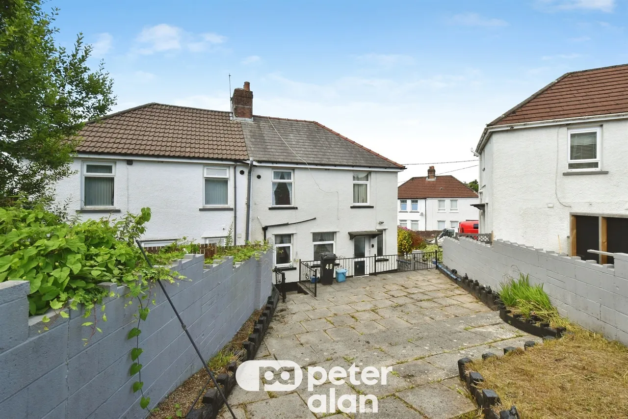Fifth Avenue, Merthyr Tydfil, CF47, photo 5