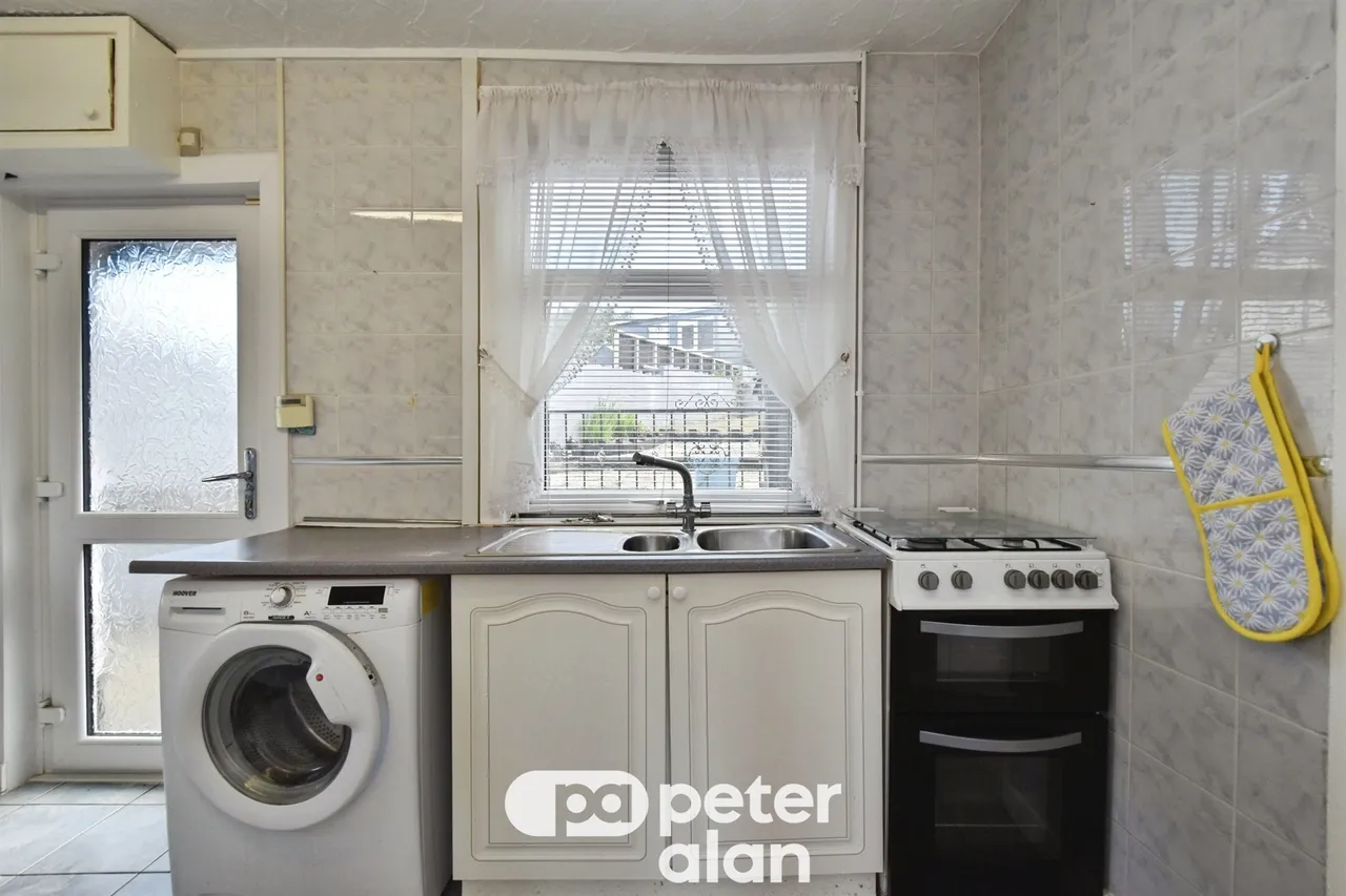Fifth Avenue, Merthyr Tydfil, CF47, photo 14