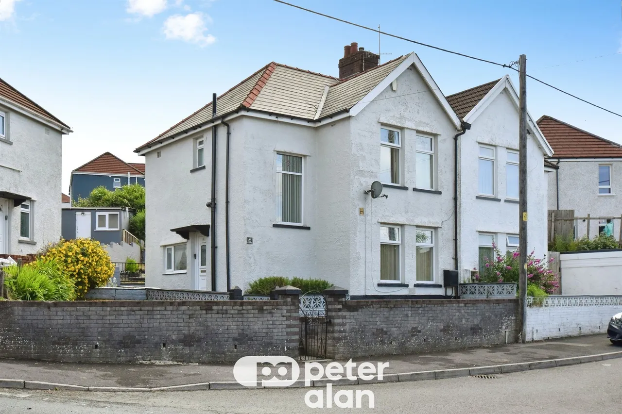 2 bed house for sale, Fifth Avenue, Merthyr Tydfil, CF47