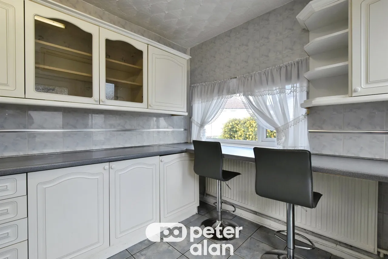 Fifth Avenue, Merthyr Tydfil, CF47, photo 6
