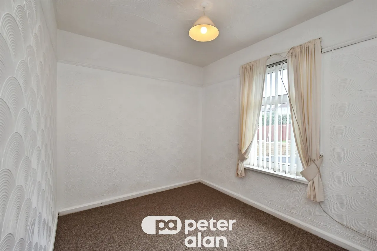 Fifth Avenue, Merthyr Tydfil, CF47, photo 22