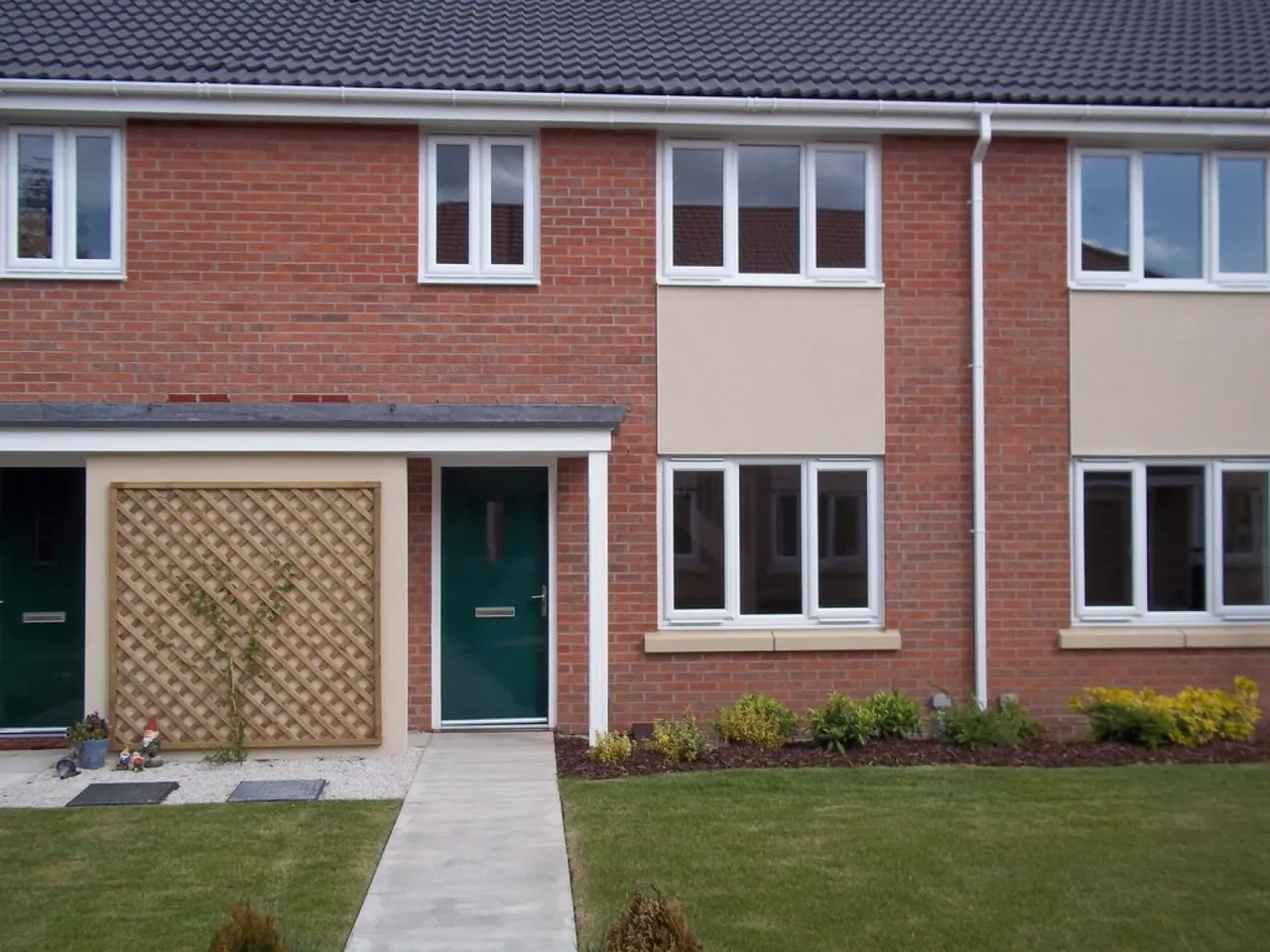2 bed house to rent — Becketts Close, Grantham