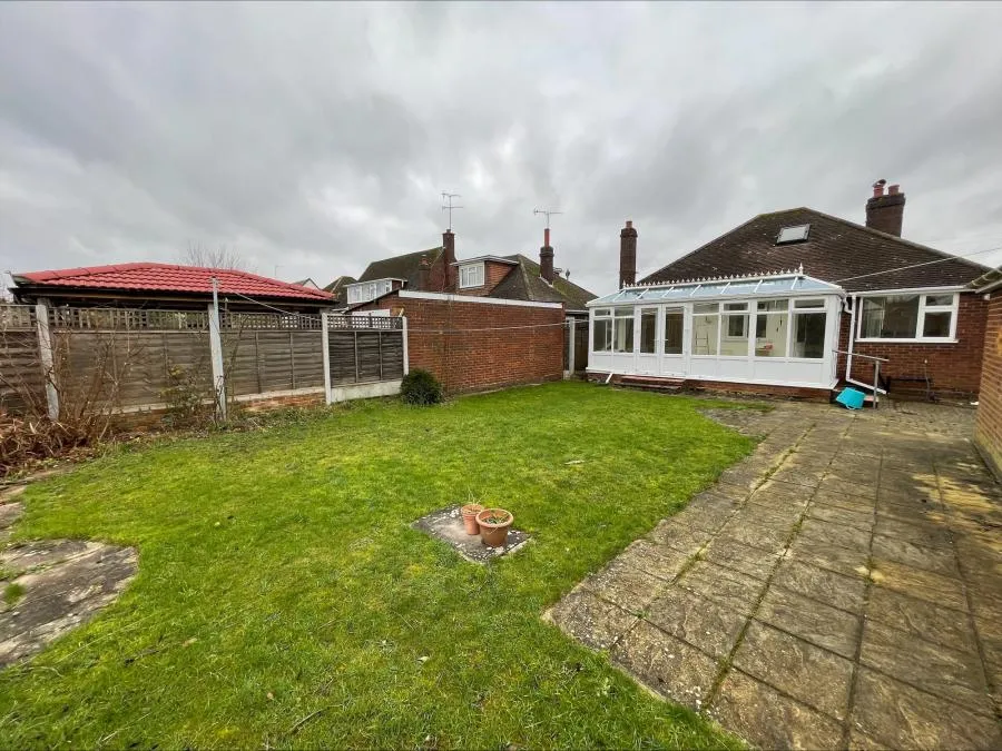 Birdsfoot Lane, Luton, LU3, photo 15