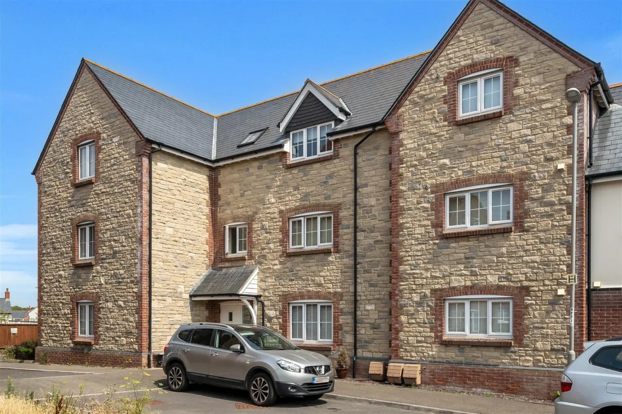 1 bed flat for sale, Farwell Crescent, Chickerell, DT3