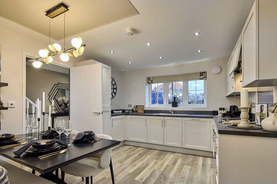 Puffin Way, Edenthorpe, DN3, photo 3