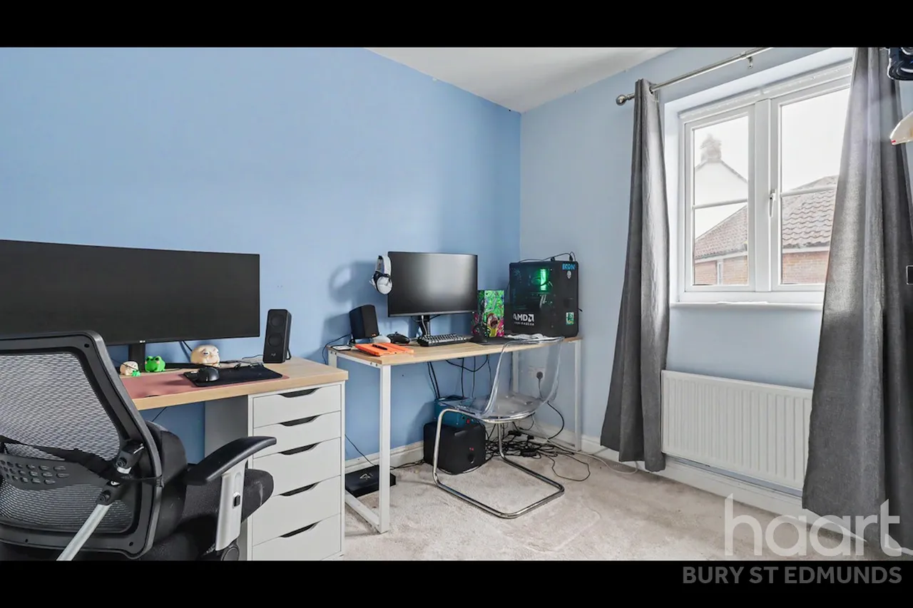 Skylark Close, Bury St Edmunds, IP32, photo 9
