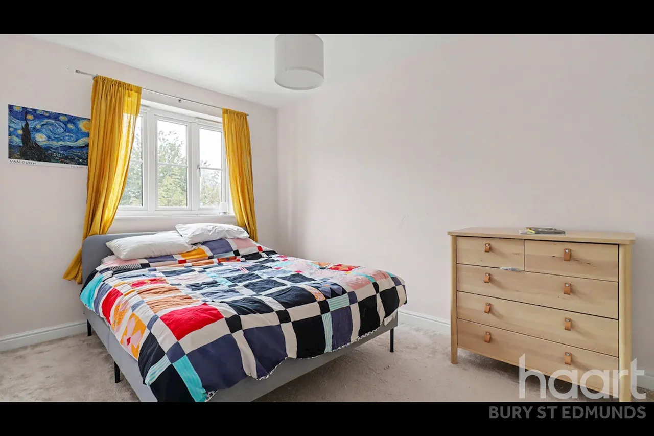 Skylark Close, Bury St Edmunds, IP32, photo 8