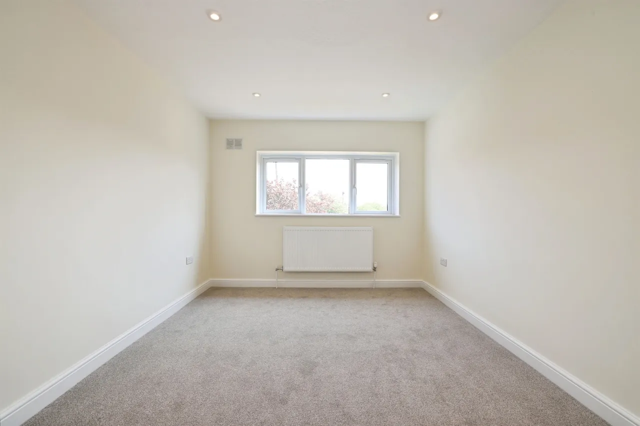 Bishop Road, Calne, photo 6