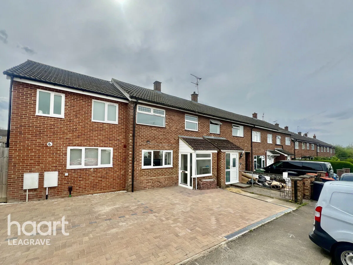 3 bed house for sale, Leaf Road, Dunstable, LU5