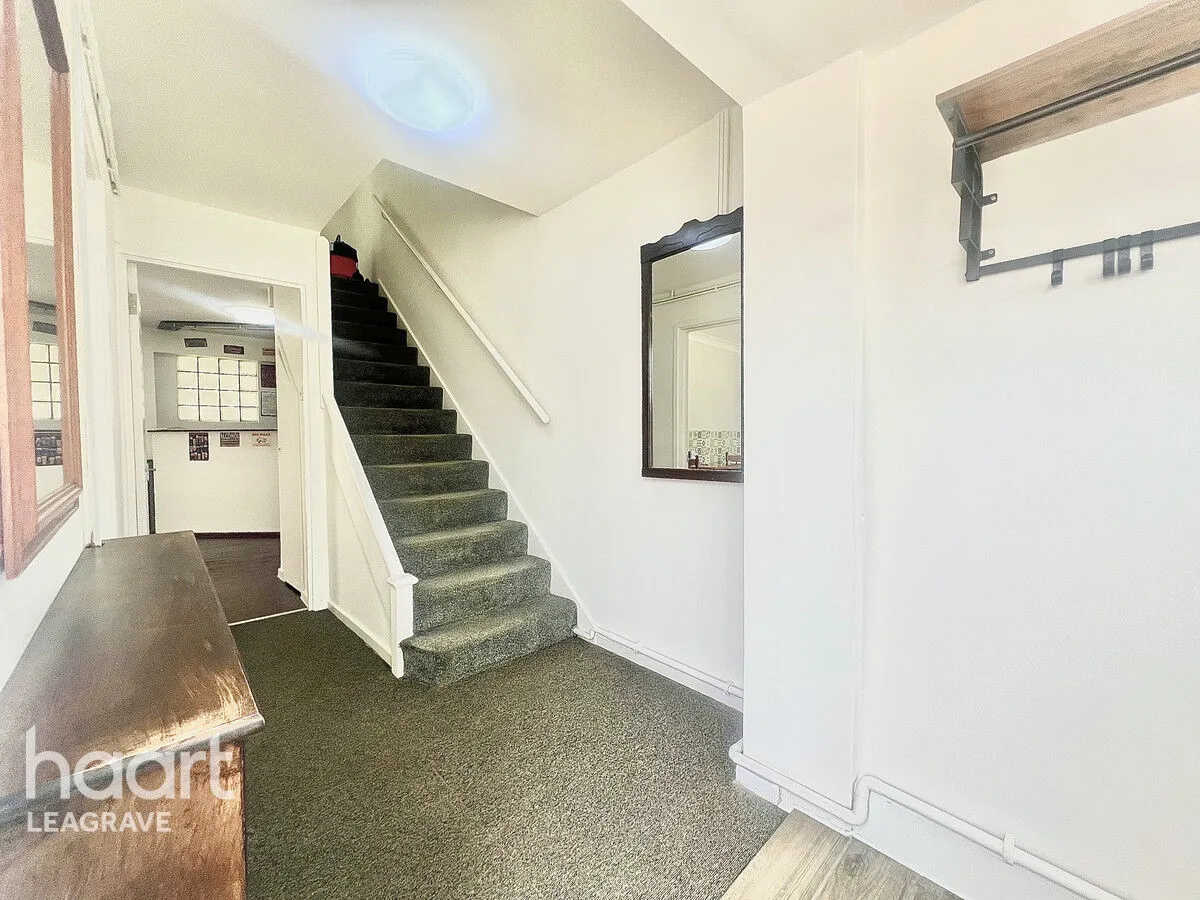 Leaf Road, Dunstable, LU5, photo 2