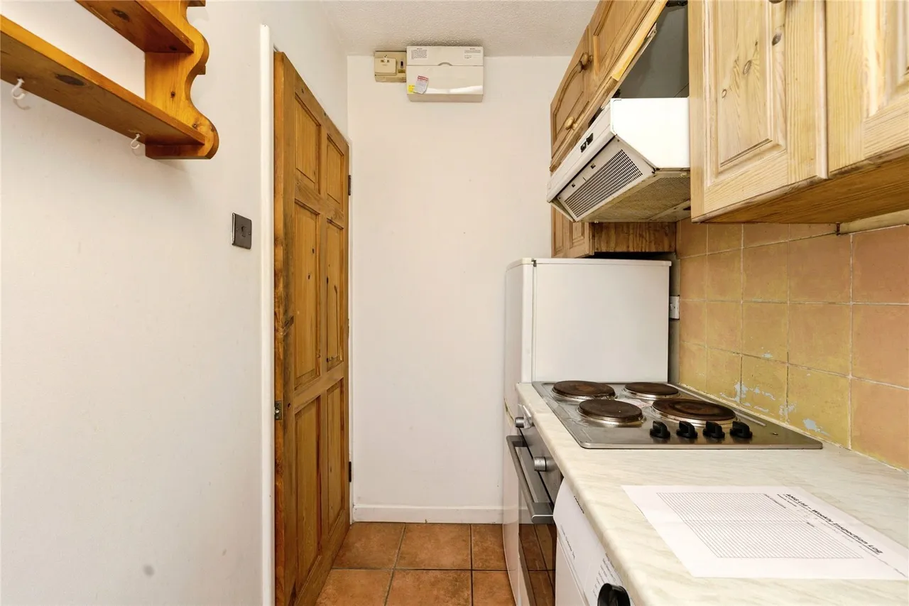 Cambridge Road, Kingston upon Thames, KT1, photo 6