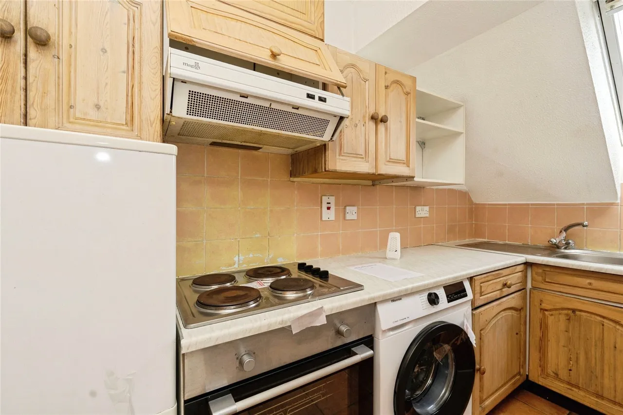 Cambridge Road, Kingston upon Thames, KT1, photo 3