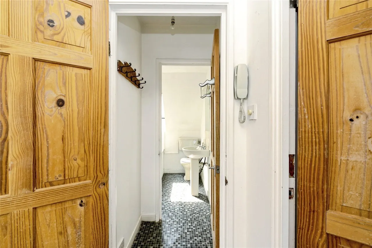 Cambridge Road, Kingston upon Thames, KT1, photo 12