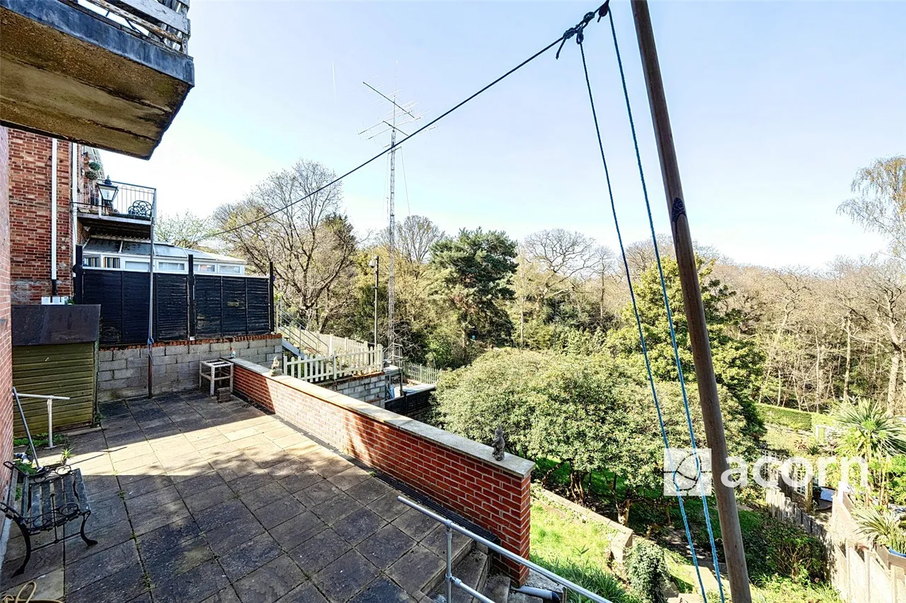 Woolwich Road, SE2, photo 24